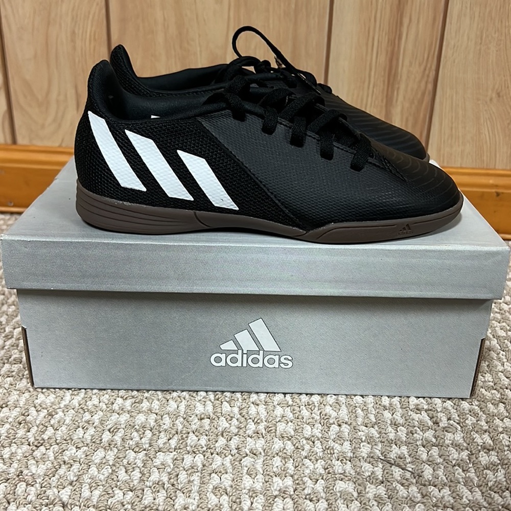 Kids adidas sneakers size 2